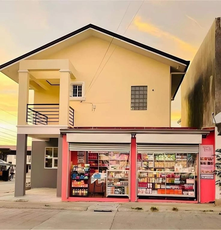 Desain Warung Sembako di Garasi